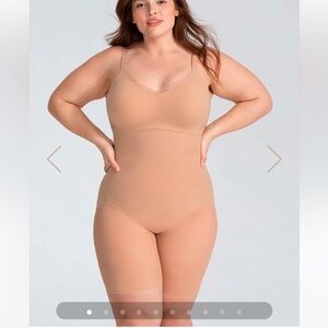 HoneyLove SuperPower Short in Sand, Size 2X, NWOT